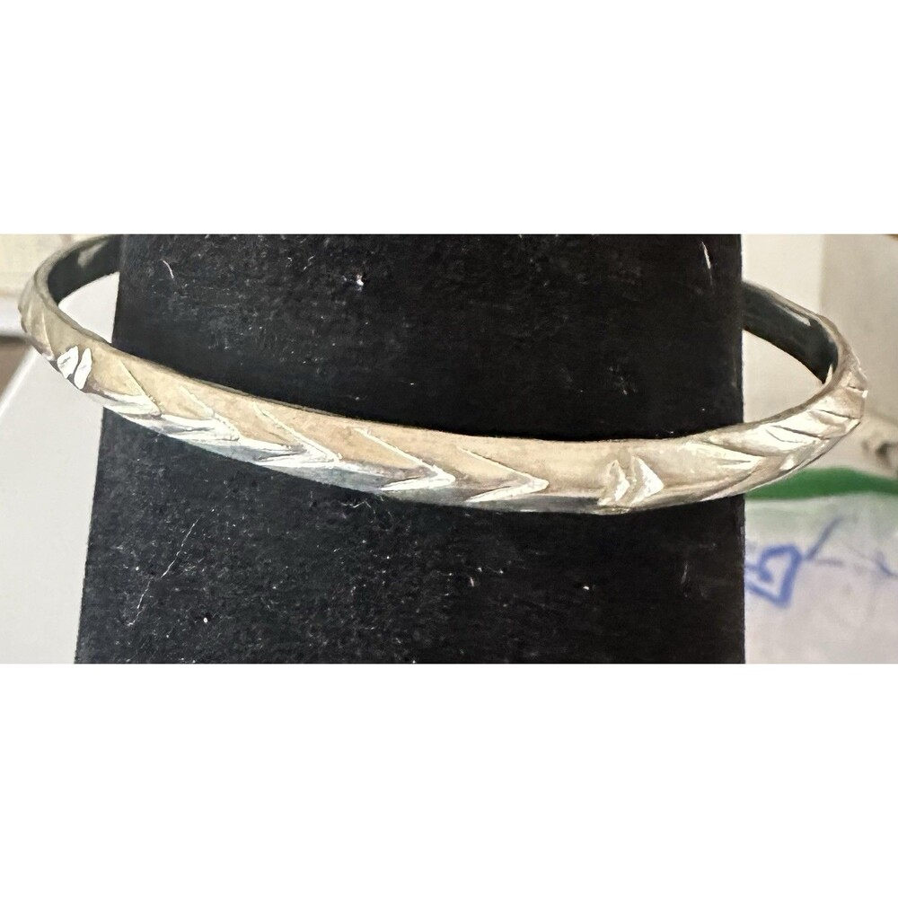 Vintage Sterling Silver Etched Bangle Bracelet 925 Stackable Slip-On 15.9g - Picture 6 of 8